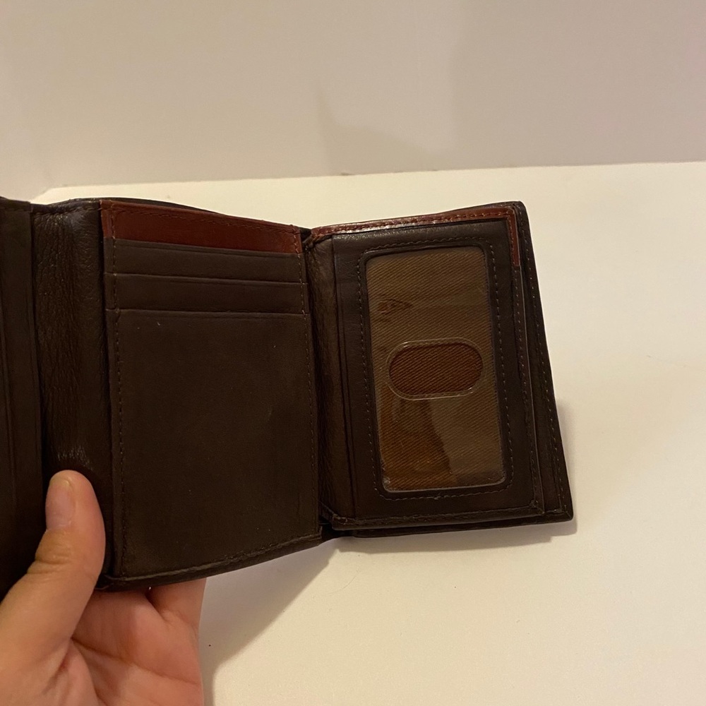 Fossil Wallet - image 3